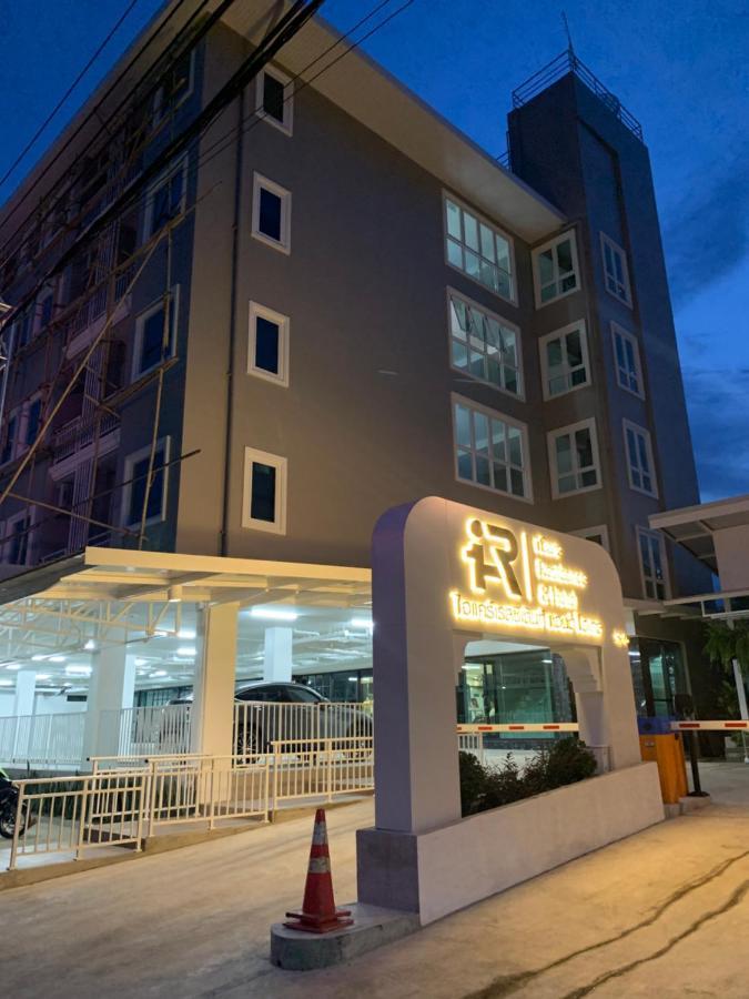 Icare Residence & Hotel Bangkok Bagian luar foto
